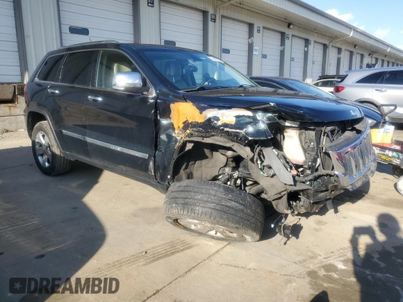 2013 Jeep Grand Cherokee Limited with VIN 1C4RJEBG8DC646600, listed as a Copart auction lot 43012755 with 142,231 mi miles and Salvage Title. Bid and sale history available at carsss.com. Image 4.