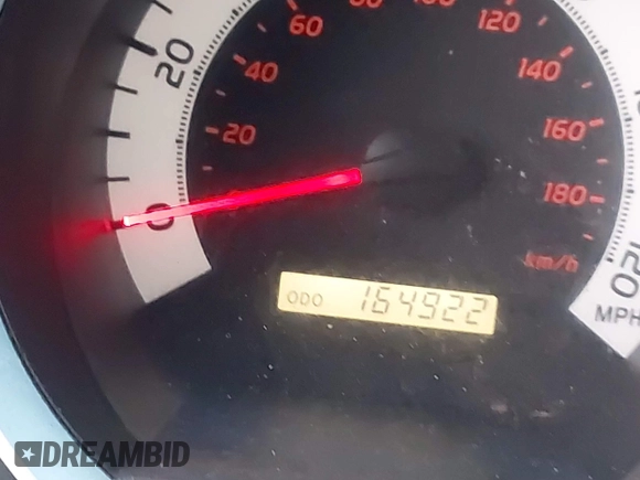 2012 Toyota Tacoma with VIN 5TFUX4EN2CX011263, listed as a IAAI auction lot 42670078 with 164,922 mi miles and . Bid and sale history available at DreamBid. Image 7.