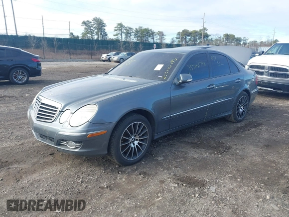 2008 Mercedes-Benz E-Class Luxury 3.5L with VIN WDBUF87X08B322847, listed as a IAAI auction lot 41819812 with 999,999 mi miles. Bid and sale history available at carsss.com. Image 2.