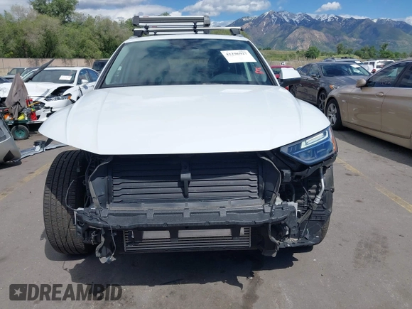 2022 Audi Q5 S line Premium Plus with VIN WA1EAAFY0N2021054, listed as a IAAI auction lot 42296927 with 27,310 mi miles and . Bid and sale history available at DreamBid. Image 13.
