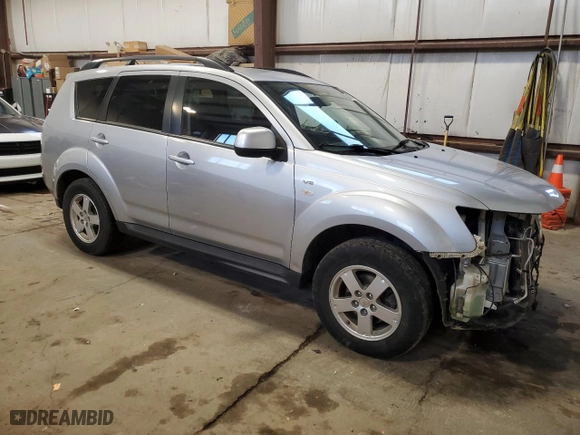 2009 Mitsubishi Outlander XLS with VIN JA4MT31X99Z606843, listed as a Copart auction lot 42054525 with 202,293 mi miles and Salvage Title. Bid and sale history available at carsss.com. Image 4.