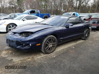 1998 Pontiac Firebird with VIN 2G2FS22K1W2205868, listed as a Copart auction lot 41988795 with 224,411 mi miles and Clean Title. Bid and sale history available at carsss.com. Image 1.