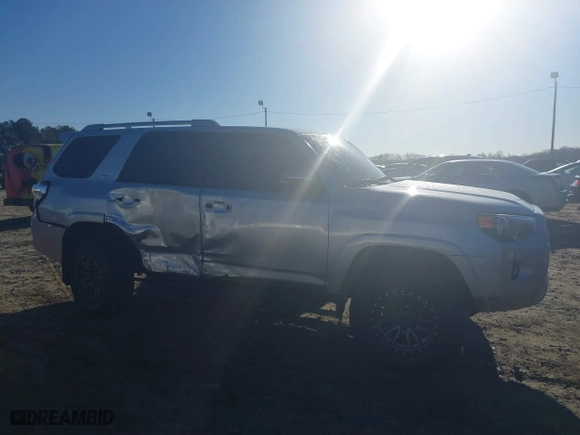 2017 Toyota 4Runner SR5 with VIN JTEZU5JR4H5150614, listed as a IAAI auction lot 41492357 with 75,721 mi miles. Bid and sale history available at carsss.com. Image 13.