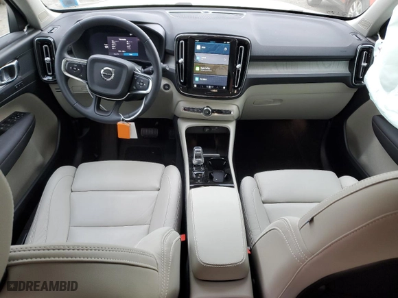 2024 Volvo XC40 Plus Bright Theme with VIN YV4L12UE0R2308912, listed as a Copart auction lot 79107754 with 1,688 mi miles and Salvage Title. Bid and sale history available at carsss.com. Image 8.