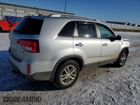 2014 Kia Sorento LX with VIN 5XYKTDA7XEG541478, listed as a Copart auction lot 86410184 with 122,986 mi miles and Salvage Title. Bid and sale history available at carsss.com. Image 3.