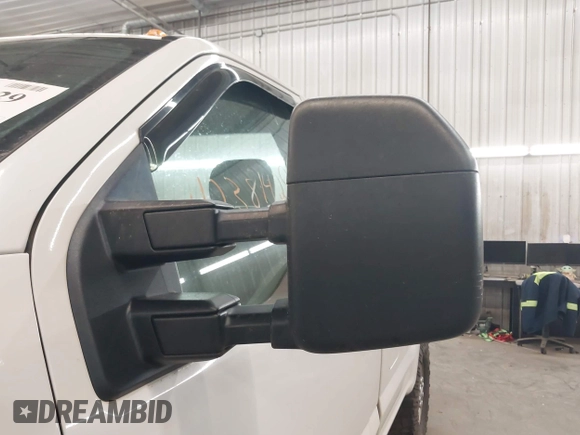 2018 Ford F-250 XL с VIN 1FTBF2B60JEC58138, выставлен на аукционе IAAI как лот 42381429 с пробегом 188 052 миль миль и . История ставок и продаж доступна на DreamBid. Изображение 12.