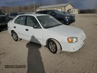 2001 Hyundai Accent GL with VIN KMHCG45C51U156558, listed as a Copart auction lot 89369295 with 61,945 mi miles and Clean Title. Bid and sale history available at carsss.com. Image 4.