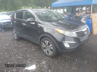 2011 Kia Sportage EX z VIN KNDPCCA20B7083446, wystawiony jako IAAI lot #42730913 z przebiegiem 190 676 mil mil oraz . Historia ofert i sprzedaży dostępna na DreamBid. Obrazek 1.