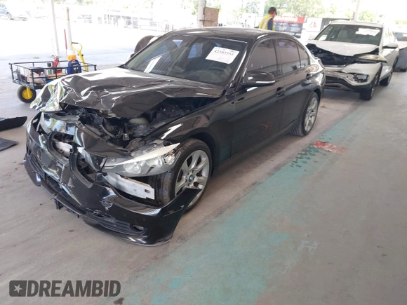 2015 BMW 3 Series 320i с VIN WBA3B1G50FNT64152, выставлен на аукционе IAAI как лот 42303555 с пробегом 115 421 миль миль и . История ставок и продаж доступна на DreamBid. Изображение 2.