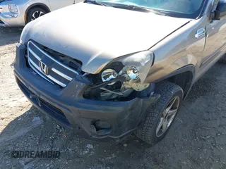 2005 Honda CR-V LX with VIN JHLRD78565C040337, listed as a IAAI auction lot 41959248 with 179,389 mi miles. Bid and sale history available at carsss.com. Image 6.