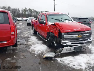 2012 Chevrolet Silverado 1500 LT with VIN 1GCRCSE07CZ275383, listed as a IAAI auction lot 41535037 with 56,479 mi miles. Bid and sale history available at carsss.com. Image 1.