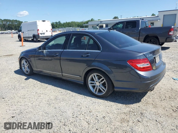 2013 Mercedes-Benz C 250 Sport z VIN WDDGF4HB4DR265117, wystawiony jako Copart lot #61443835 z przebiegiem 114 019 mil mil oraz Szkoda całkowita • Salvage title. Historia ofert i sprzedaży dostępna na DreamBid. Obrazek 2.