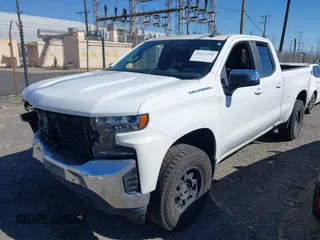 2019 Chevrolet Silverado 1500 LT with VIN 1GCRWCEDXKZ290572, listed as a IAAI auction lot 41622202 with 42,196 mi miles and . Bid and sale history available at DreamBid. Image 17.