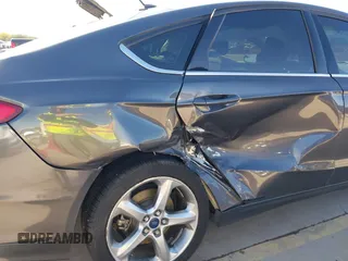 2016 Ford Fusion S with VIN 3FA6P0G70GR245860, listed as a IAAI auction lot 41208849 with 123,565 mi miles. Bid and sale history available at carsss.com. Image 6.
