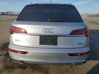 2022 Audi Q5 S line Premium Plus with VIN WA1EAAFY0N2109148, listed as a Copart auction lot 46597205 with 31,851 mi miles and Salvage Title. Bid and sale history available at carsss.com. Image 6.