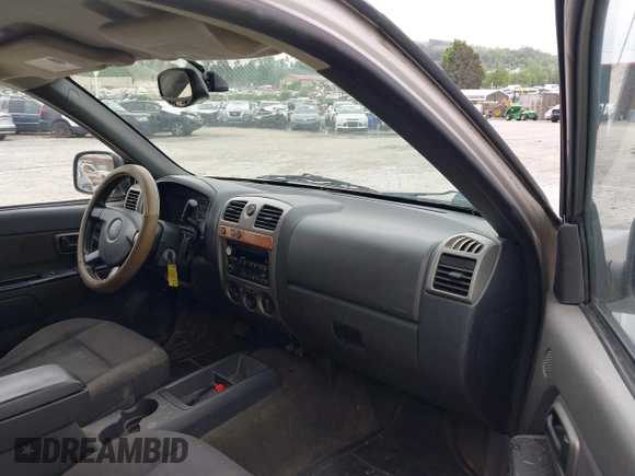 2005 Chevrolet Colorado LS Z71 z VIN 1GCDT196058169286, wystawiony jako IAAI lot #42208755 z przebiegiem 173 083 mil mil oraz . Historia ofert i sprzedaży dostępna na DreamBid. Obrazek 5.