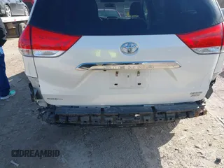 2014 Toyota Sienna Ltd with VIN 5TDDK3DC0ES090160, listed as a IAAI auction lot 41763998 with 160,508 mi miles. Bid and sale history available at carsss.com. Image 6.