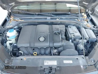 2012 Volkswagen Jetta Sedan SE w/Convenience with VIN 3VWDX7AJ6CM407834, listed as a IAAI auction lot 42013215 with 168,035 mi miles. Bid and sale history available at carsss.com. Image 10.