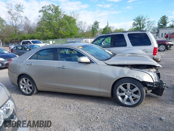 2014 Cadillac ATS Standard RWD z VIN 1G6AA5RA0E0103116, wystawiony jako IAAI lot #42116348 z przebiegiem 133 956 mil mil oraz . Historia ofert i sprzedaży dostępna na DreamBid. Obrazek 14.