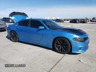 2015 Dodge Charger SRT Hellcat z VIN 2C3CDXL98FH836328, wystawiony jako Copart lot #50473255 z przebiegiem 38 821 mil mil oraz Czysty tytuł • Clean title. Historia ofert i sprzedaży dostępna na DreamBid. Obrazek 4.