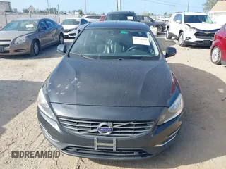 2016 Volvo S60 T5 Premier z VIN YV1612TK2G2412915, wystawiony jako IAAI lot #41566481 z przebiegiem 110 909 mil mil oraz . Historia ofert i sprzedaży dostępna na DreamBid. Obrazek 12.