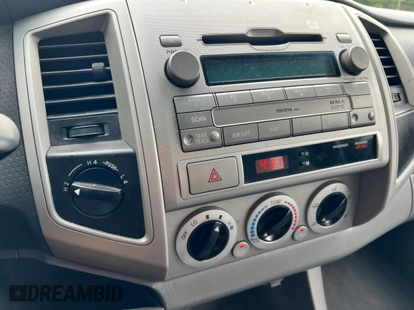 2009 Toyota Tacoma with VIN 3TMMU52N99M009737, listed as a Copart auction lot 60346815 with 216,703 mi miles and Clean title. Bid and sale history available at DreamBid. Image 9.