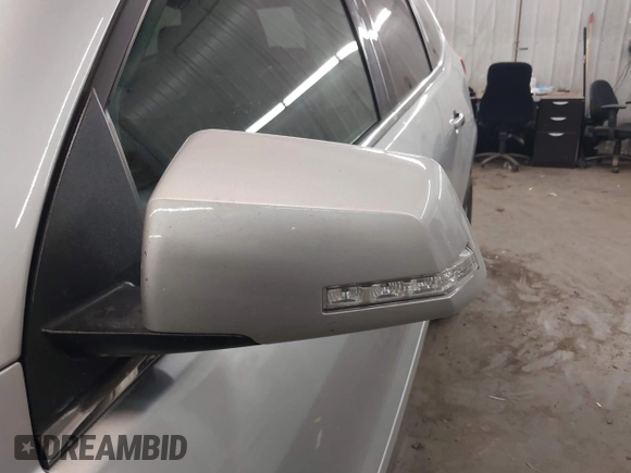 2011 Chevrolet Traverse 1LT with VIN 1GNKVGEDXBJ290086, listed as a IAAI auction lot 41807384 with 85,173 mi miles and . Bid and sale history available at DreamBid. Image 12.