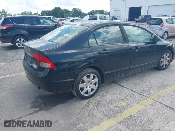 2009 Honda Civic LX z VIN 1HGFA165X9L011651, wystawiony jako IAAI lot #42483527 z przebiegiem 193 999 mil mil oraz . Historia ofert i sprzedaży dostępna na DreamBid. Obrazek 4.