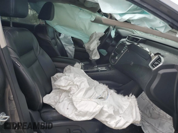 2023 Nissan Murano SL z VIN 5N1AZ2CSXPC119536, wystawiony jako Copart lot #62493295 z przebiegiem Nie podano mil oraz Nie do naprawy • Non repairable. Historia ofert i sprzedaży dostępna na DreamBid. Obrazek 7.