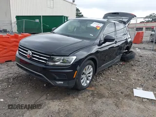 2018 Volkswagen Tiguan SEL with VIN 3VV3B7AX4JM022644, listed as a IAAI auction lot 42422831 with 115,066 mi miles and . Bid and sale history available at DreamBid. Image 2.