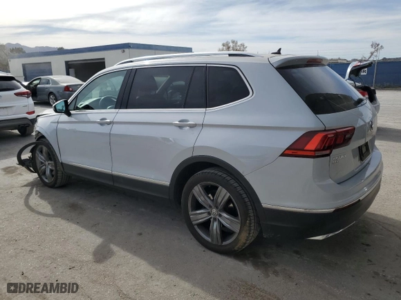 2018 Volkswagen Tiguan SEL Premium with VIN 3VV5B7AX0JM001816, listed as a Copart auction lot 51071425 with 155,656 mi miles and Salvage Title. Bid and sale history available at carsss.com. Image 2.