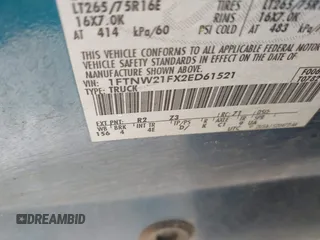2002 Ford F-250 XL с VIN 1FTNW21FX2ED61521, выставлен на аукционе IAAI как лот 42238542 с пробегом Не указан миль и . История ставок и продаж доступна на DreamBid. Изображение 9.
