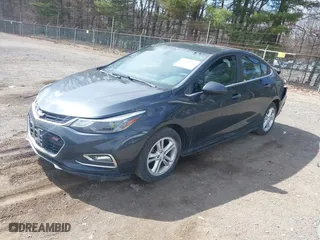 2017 Chevrolet Cruze LT with VIN 1G1BE5SM7H7168544, listed as a IAAI auction lot 41883043 with NaN miles. Bid and sale history available at carsss.com. Image 17.