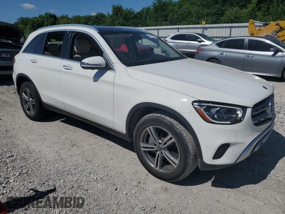 2021 Mercedes-Benz GLC 300 with VIN W1N0G8EB1MF869447, listed as a Copart auction lot 58706025 with 70,706 mi miles and Salvage title. Bid and sale history available at DreamBid. Image 4.