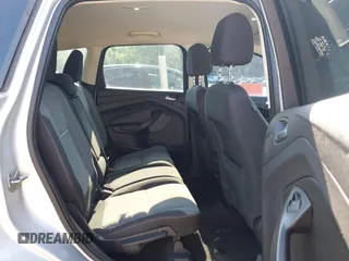 2013 Ford Escape SE z VIN 1FMCU0GX3DUC23910, wystawiony jako IAAI lot #42245926 z przebiegiem 159 076 mil mil oraz . Historia ofert i sprzedaży dostępna na DreamBid. Obrazek 8.