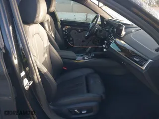 2019 BMW 5 Series 530e iPerformance with VIN WBAJA9C56KB398686, listed as a IAAI auction lot 41507090 with 64,395 mi miles. Bid and sale history available at carsss.com. Image 5.