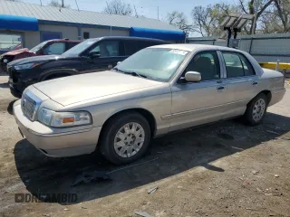 2006 Mercury Grand Marquis GS z VIN 2MEFM74V36X608746, wystawiony jako Copart lot #52418945 z przebiegiem 60 795 mil mil oraz Szkoda całkowita • Salvage title. Historia ofert i sprzedaży dostępna na DreamBid. Obrazek 1.
