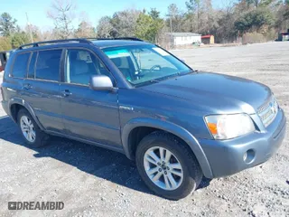 2007 Toyota Highlander Hybrid w/3rd Row with VIN JTEDW21A270017133, listed as a IAAI auction lot 41453266 with 238,896 mi miles. Bid and sale history available at carsss.com. Image 1.