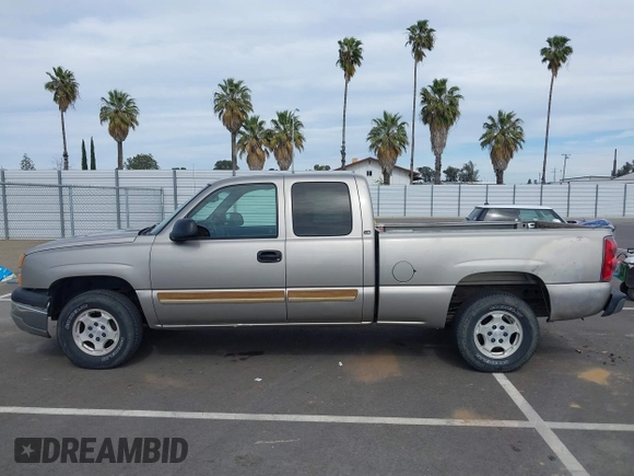 2003 Chevrolet Silverado 1500 LT with VIN 2GCEK19T131364293, listed as a IAAI auction lot 42025176 with 291,932 mi miles. Bid and sale history available at carsss.com. Image 15.
