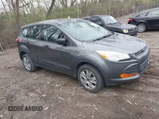 2013 Ford Escape S with VIN 1FMCU0F71DUC06993, listed as a IAAI auction lot 41932626 with 238,691 mi miles. Bid and sale history available at carsss.com. Image 1.