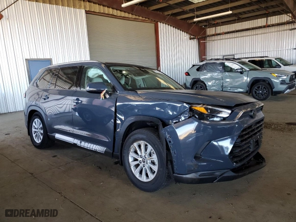 2024 Toyota Grand Highlander Hybrid XLE with VIN 5TDACAB52RS025518, listed as a Copart auction lot 80769024 with 26,646 mi miles and Salvage Title. Bid and sale history available at carsss.com. Image 4.