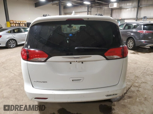 2020 Chrysler Voyager LXi z VIN 2C4RC1DG2LR172519, wystawiony jako Copart lot #52283325 z przebiegiem 112 394 mil mil oraz Szkoda całkowita • Salvage title. Historia ofert i sprzedaży dostępna na DreamBid. Obrazek 6.