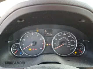 2013 Subaru Outback 2.5i z VIN 4S4BRCAC4D1225770, wystawiony jako Copart lot #88504585 z przebiegiem 131 196 mil mil oraz Czysty tytuł • Clean title. Historia ofert i sprzedaży dostępna na DreamBid. Obrazek 9.