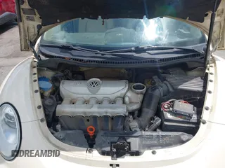 2007 Volkswagen Beetle with VIN 3VWRW31C27M511441, listed as a IAAI auction lot 42362203 with 200,236 mi miles and . Bid and sale history available at DreamBid. Image 10.