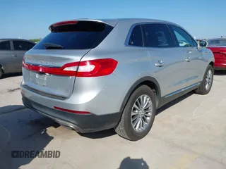 2016 Lincoln MKX Select with VIN 2LMTJ6KRXGBL76495, listed as a IAAI auction lot 41990549 with 139,525 mi miles and . Bid and sale history available at DreamBid. Image 4.