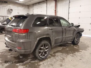 2021 Jeep Grand Cherokee 80th Anniversary z VIN 1C4RJFBG2MC736010, wystawiony jako IAAI lot #41355729 z przebiegiem 45 588 mil mil oraz . Historia ofert i sprzedaży dostępna na DreamBid. Obrazek 4.