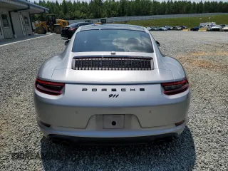 2019 Porsche 911 Carrera with VIN WP0AA2A97KS103238, listed as a Copart auction lot 60938043 with 29,018 mi miles. Bid and sale history available at carsss.com. Image 6.