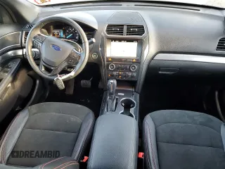 2018 Ford Explorer XLT with VIN 1FM5K8DH2JGC38192, listed as a Copart auction lot 44565615 with 50,629 mi miles and Salvage Title. Bid and sale history available at DreamBid. Image 8.