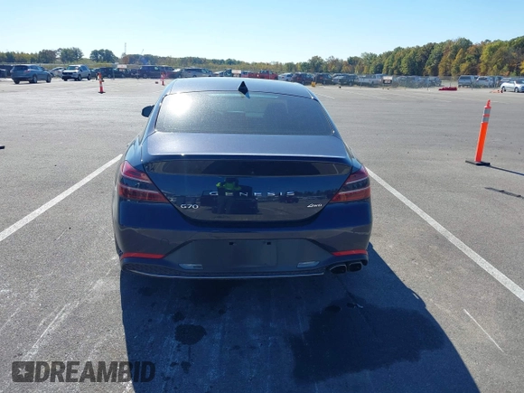 2023 Genesis G70 2.0T z VIN KMTG34TA7PU111215, wystawiony jako IAAI lot #40628348 z przebiegiem 25 146 mil mil oraz . Historia ofert i sprzedaży dostępna na DreamBid. Obrazek 17.