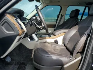 2020 Land Rover Range Rover HSE z VIN SALGS2RU4LA567748, wystawiony jako Copart lot #56353605 z przebiegiem 54 595 mil mil oraz Szkoda całkowita • Salvage title. Historia ofert i sprzedaży dostępna na DreamBid. Obrazek 7.